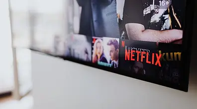 En mi nuevo hogar, ¿televisión pagada o streaming?
